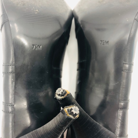 ✨Guess Afraid Peep Toe Cutout Embellished Heels - Picture 9 of 11